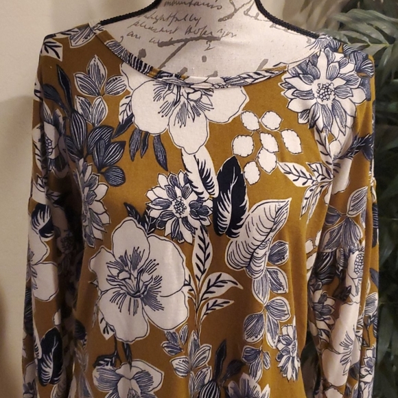 Promesa top - Picture 2 of 5